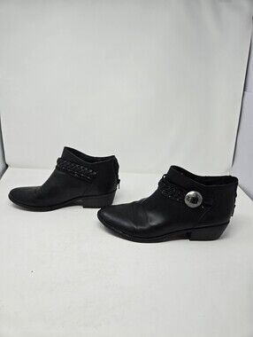 Vintage DV Booties Black Faux Leather Silver Buckle Small Heel Size 10